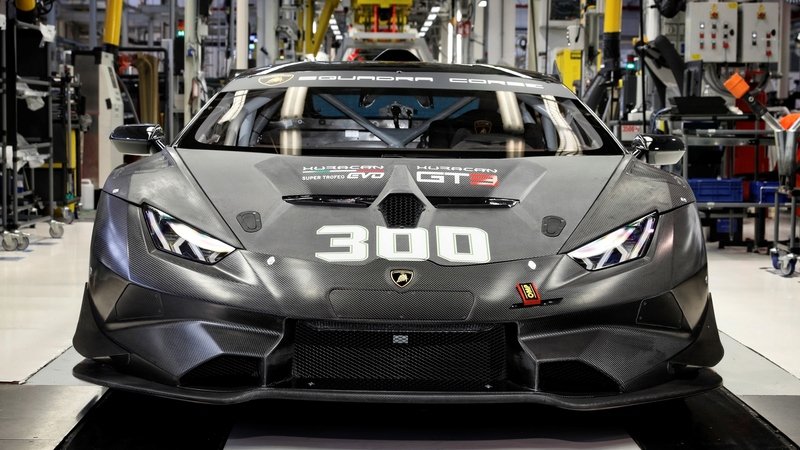 Lamborghini da record, prodotte 300 Hurac&aacute;n da competizione in 36 mesi