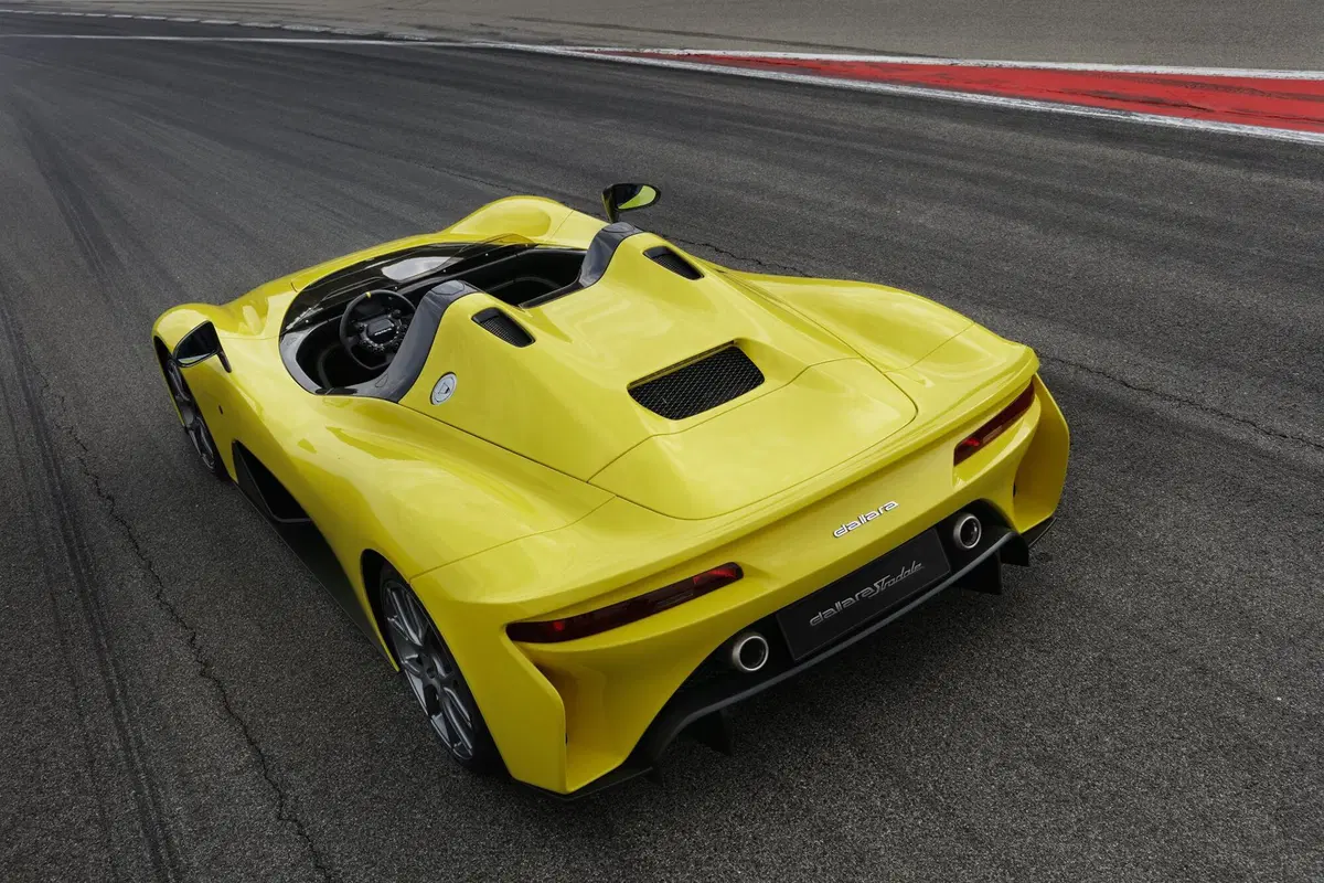 Dallara Stradale, semplicemente Fotonica: la prova in pista [video]