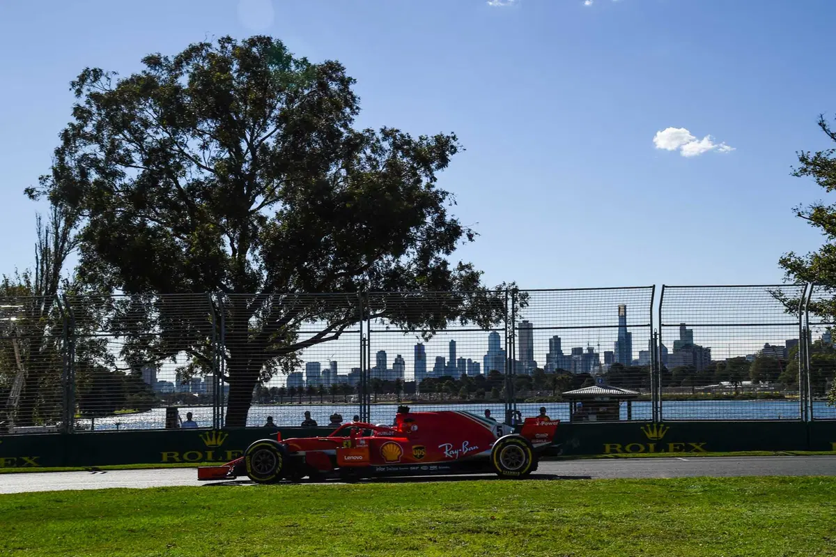 F1, GP Australia 2018, FP3: Vettel al top (17)
