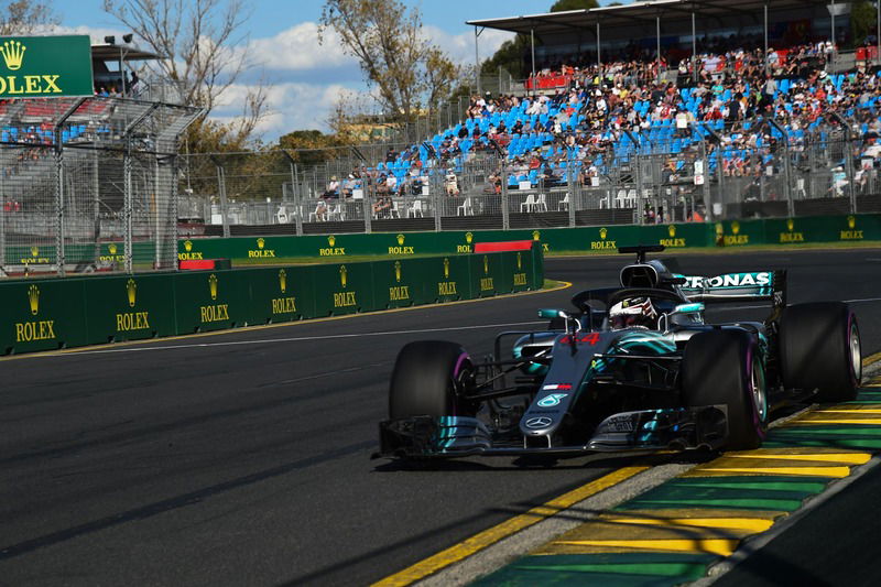 F1, GP Australia 2018: pole per Hamilton. Secondo Raikkonen