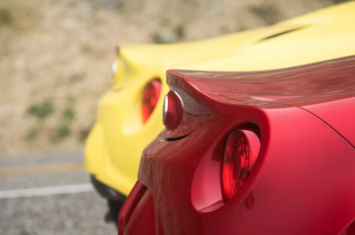 Clamoroso: Alfa Romeo 6C, in arrivo la 4C con motore V6? (2)