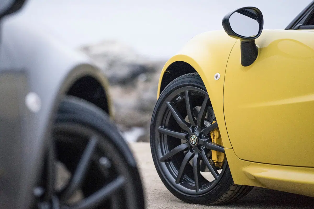 Clamoroso: Alfa Romeo 6C, in arrivo la 4C con motore V6? (6)