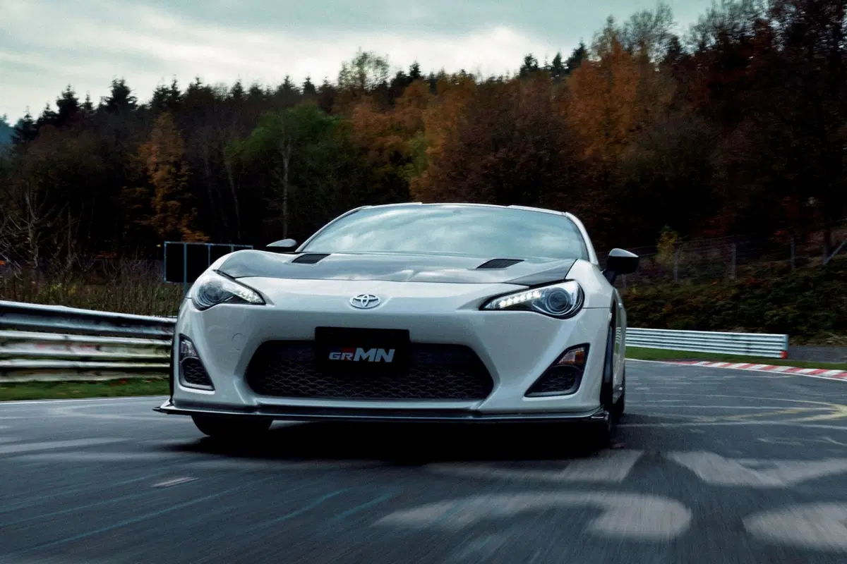 Toyota 86 GRMN (3)