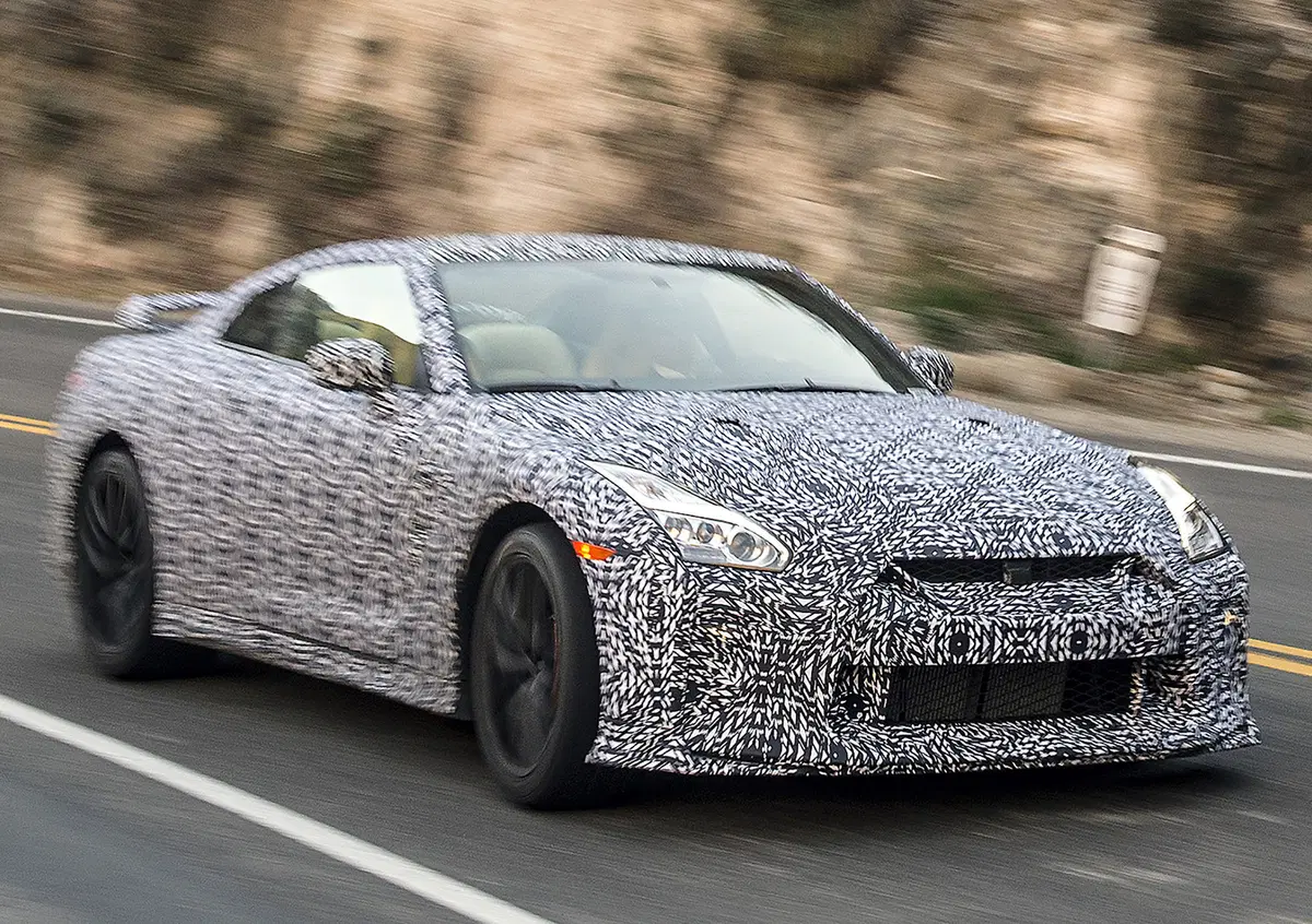 Nissan GT-R: &egrave; tempo dell'ultimo restyling 
