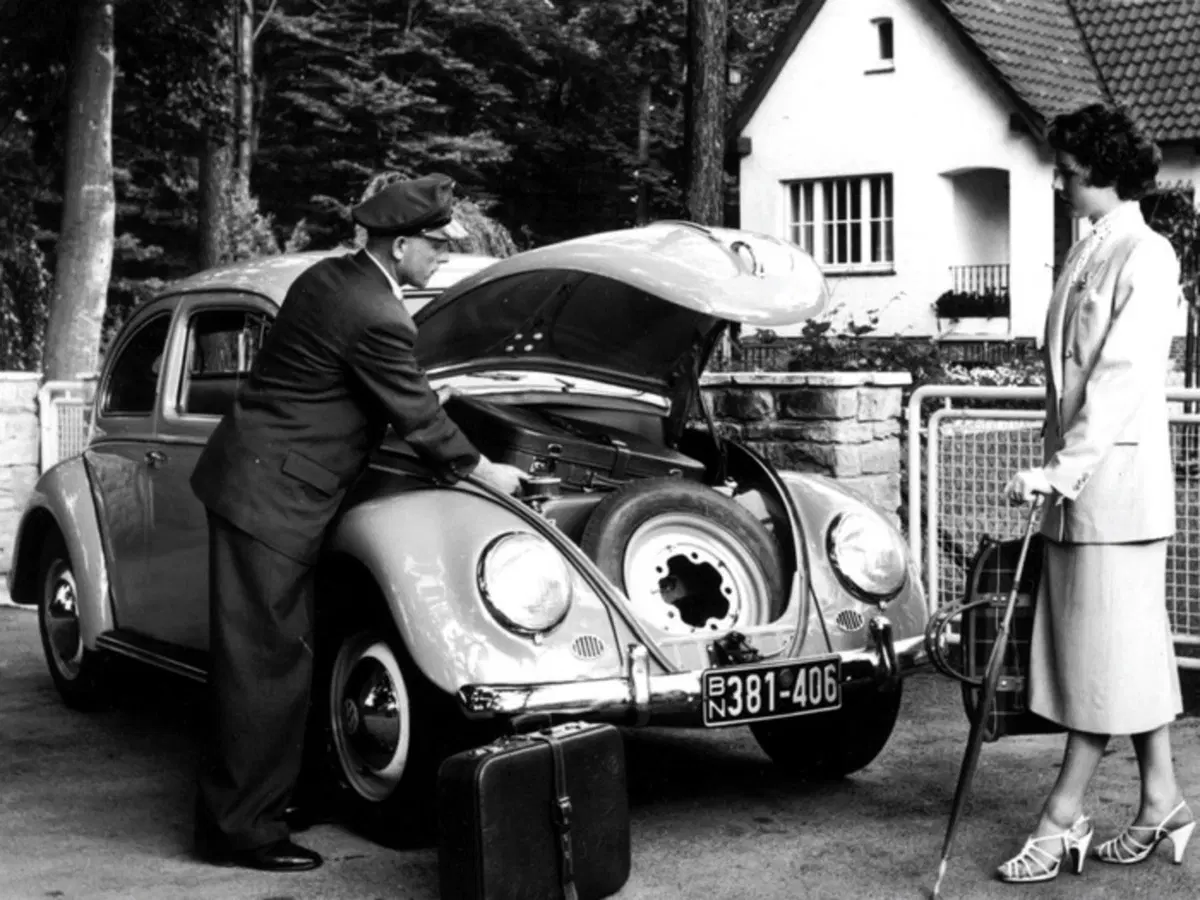 VW Maggiolino, nasceva 70 anni fa. La storia di un mito (5)