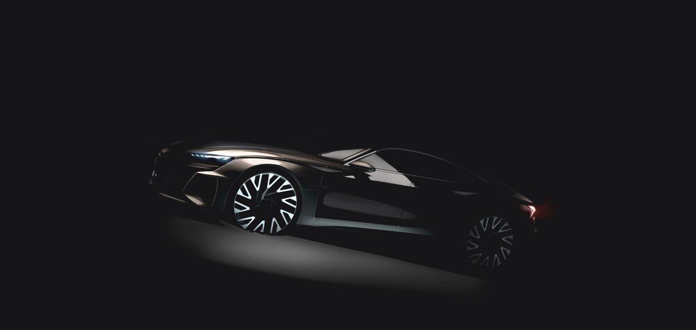 Audi, il prototito e-tron GT