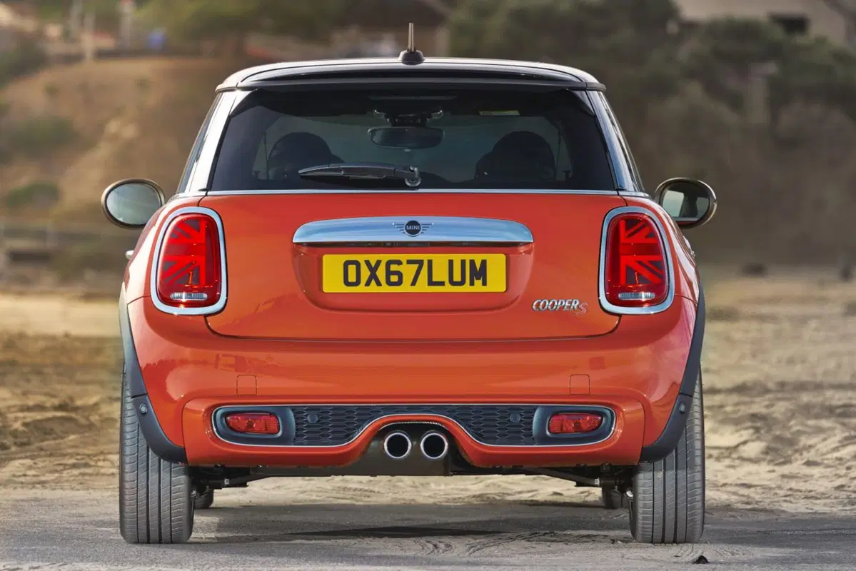 Mini Cooper S: restyling, personalizzazioni e tanto divertimento [Video] (3)