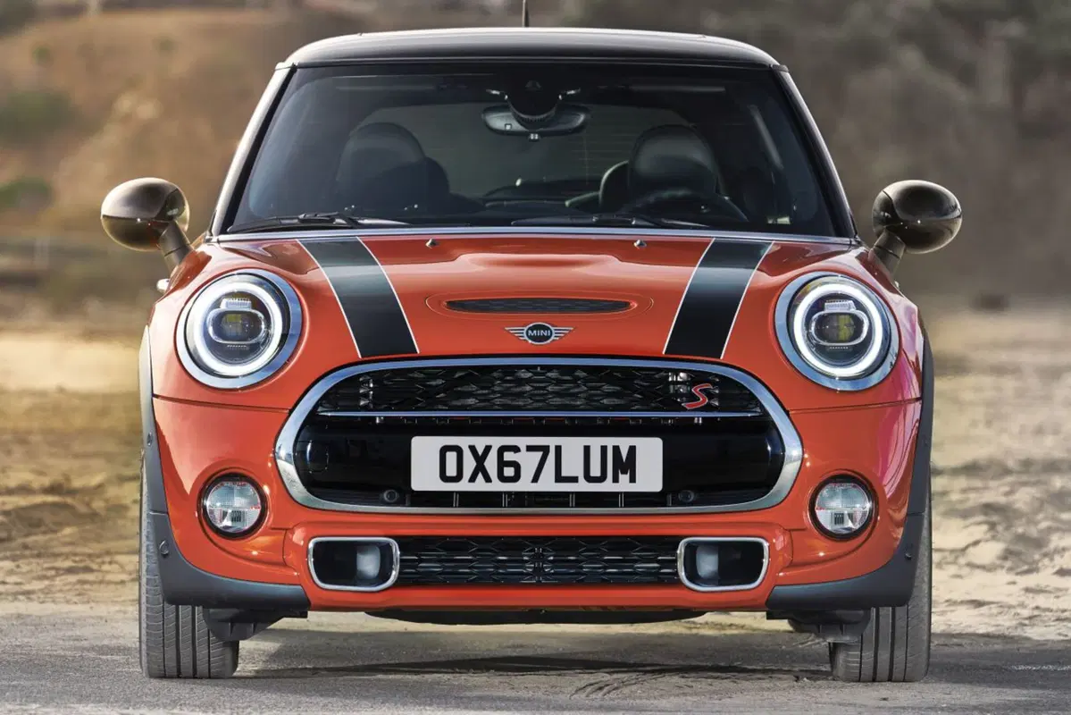 Mini Cooper S: restyling, personalizzazioni e tanto divertimento [Video] (11)