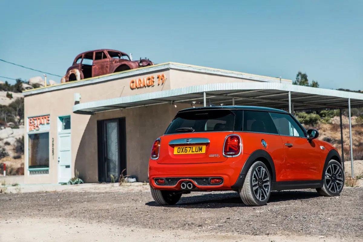 Mini Cooper S: restyling, personalizzazioni e tanto divertimento [Video] (17)