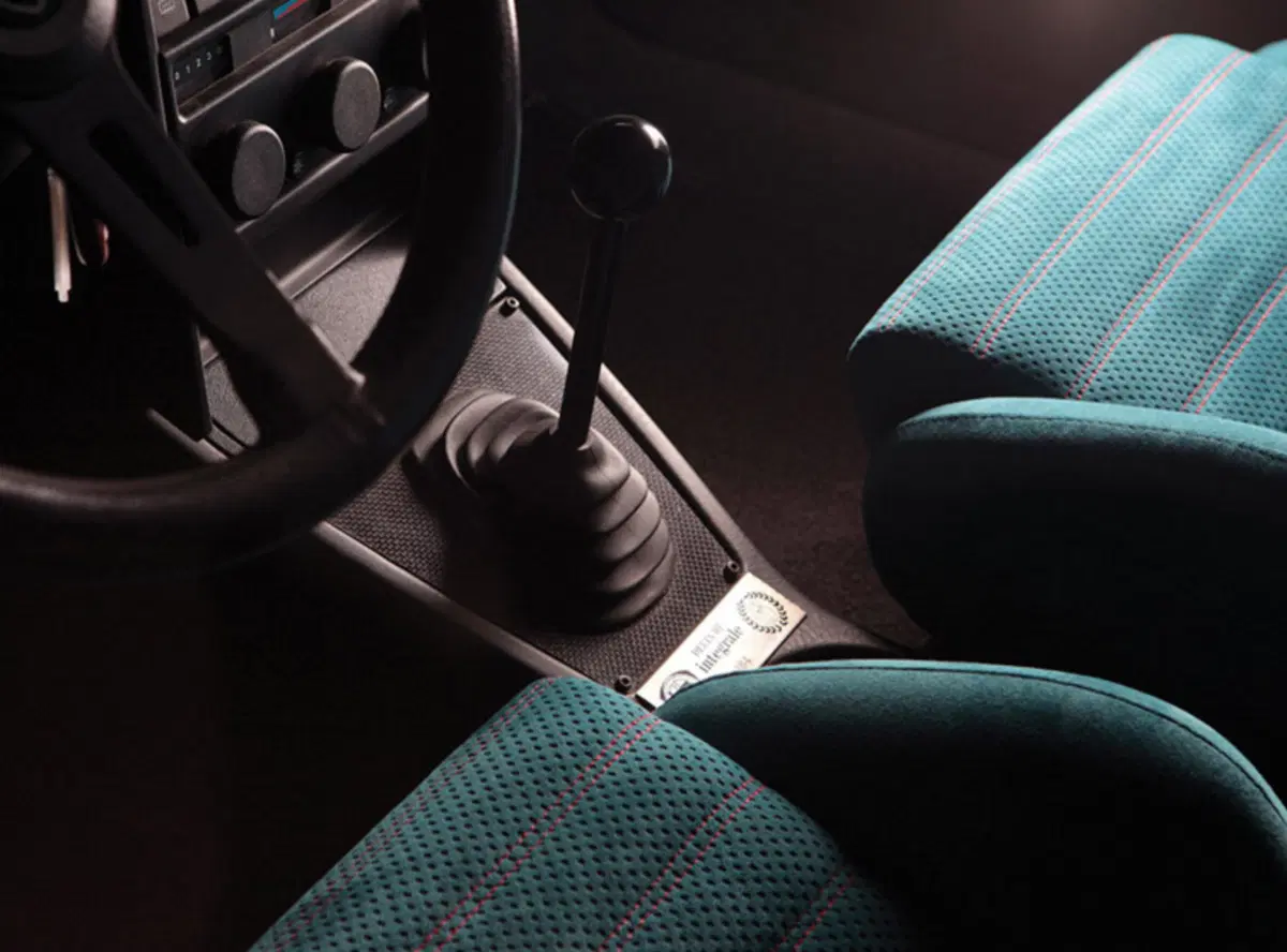 Lancia Delta Integrale, all'asta un esemplare Martini rarissimo. E sai di volerlo (5)
