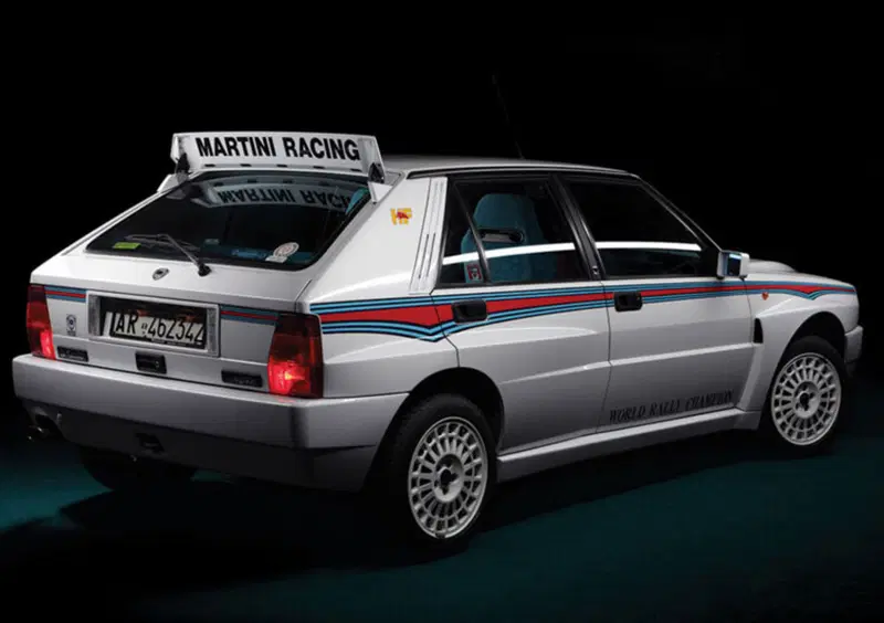 Lancia Delta Integrale, all'asta una rarissima "Martini". E sai di volerla