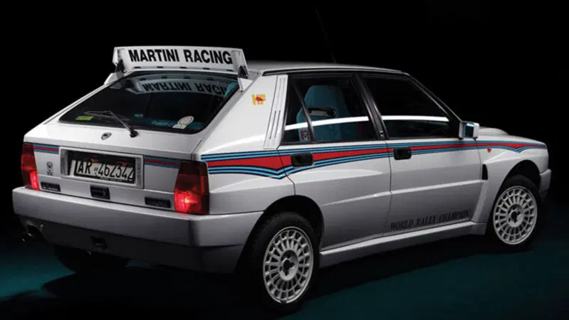 Lancia Delta Integrale, all'asta una rarissima "Martini". E sai di volerla