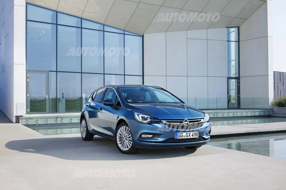 Nuova Opel Astra (24)