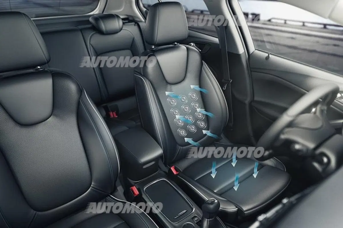 Nuova Opel Astra (38)