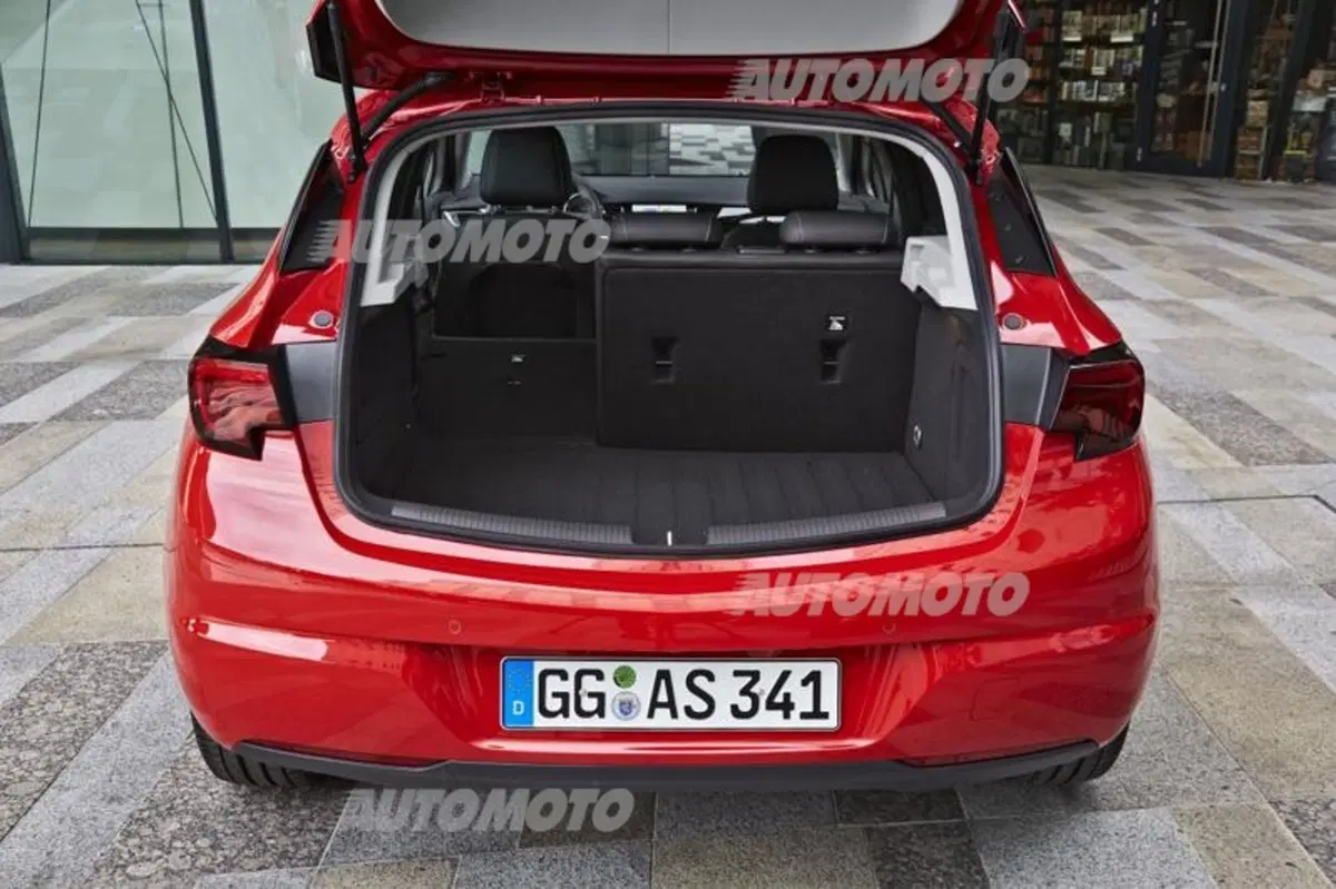 Nuova Opel Astra (50)