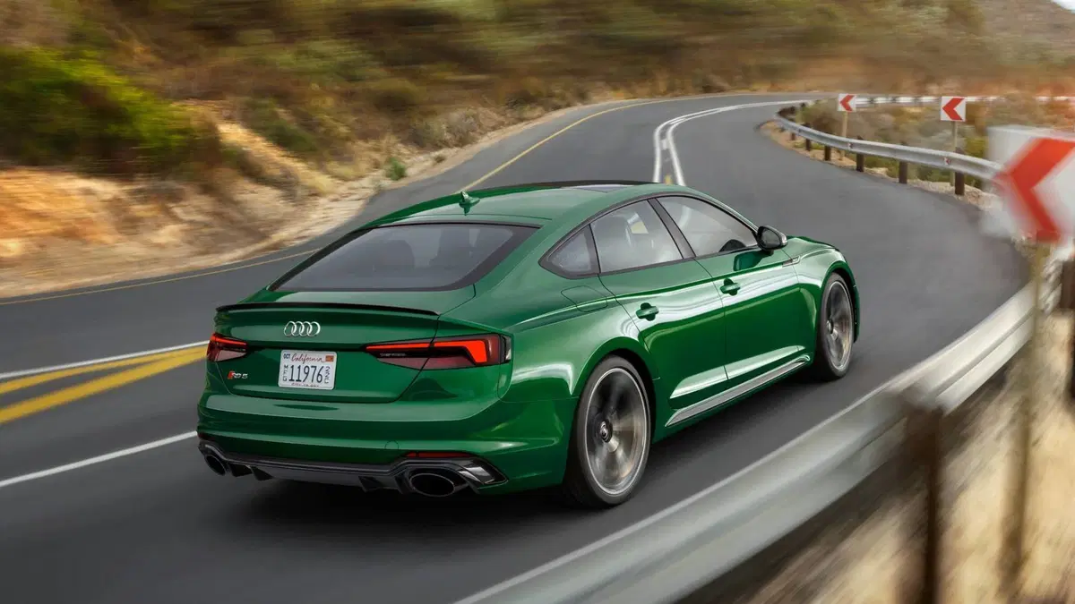 Audi RS5 Sportback, esordio a New York (7)