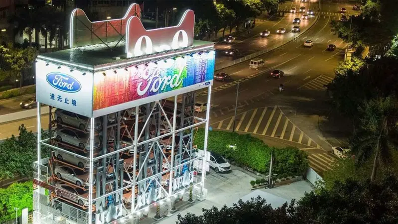 Comprare una Ford? In Cina c'&egrave; un distributore automatico [Video]
