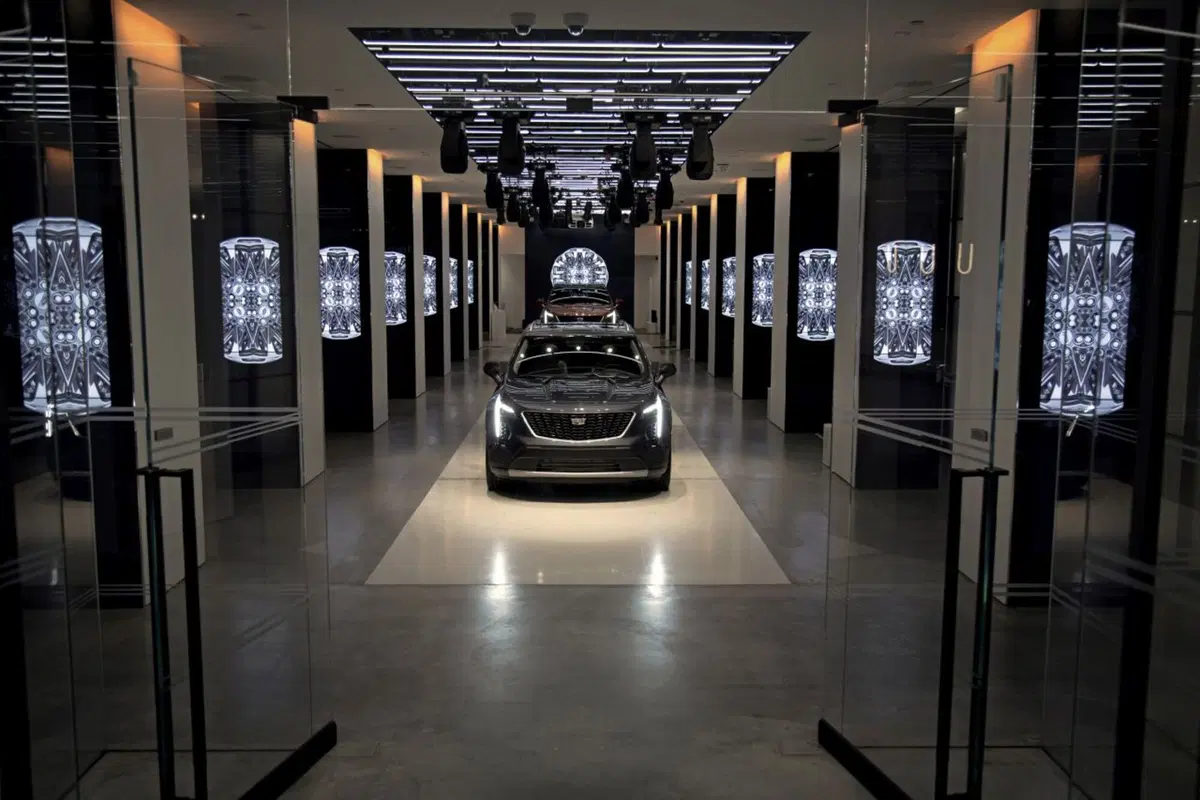 Cadillac XT4, anche gli USA si danno ai SUV compatti (12)