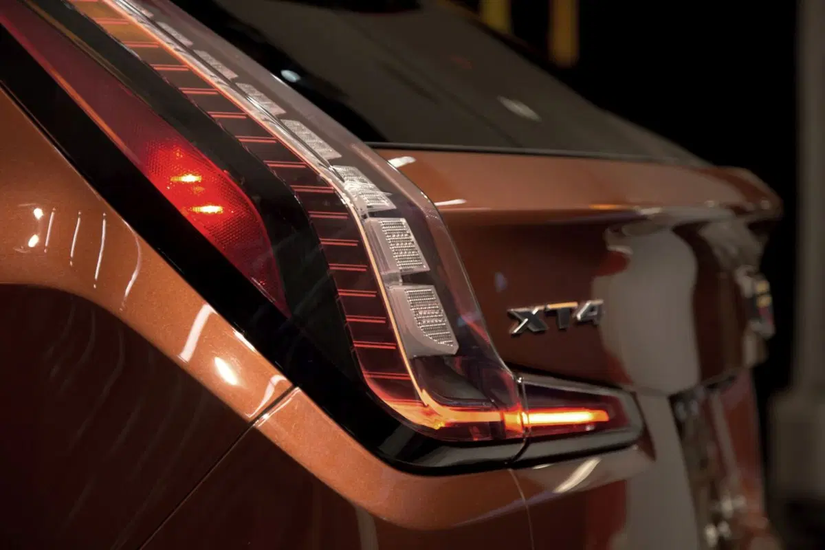 Cadillac XT4, anche gli USA si danno ai SUV compatti (21)
