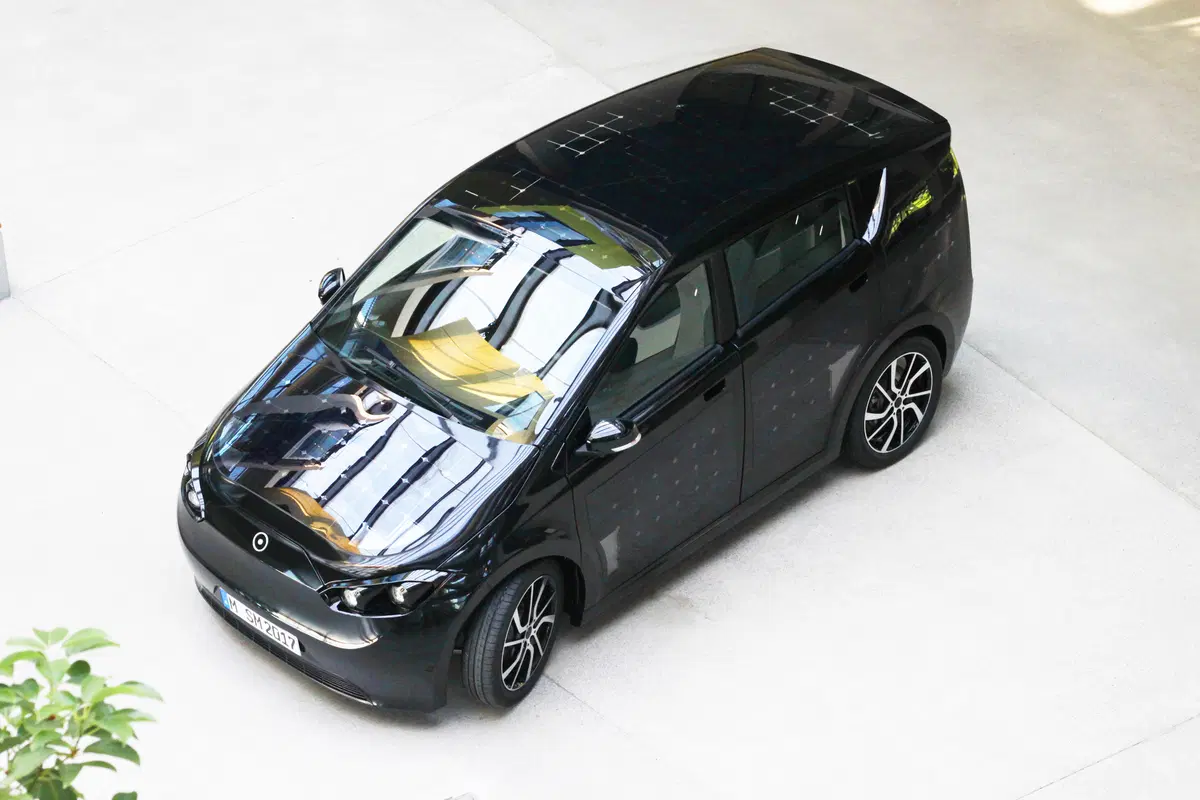 Sono Motors Sion, elettrica e solare nata in Germania con il crowdfunding (15)