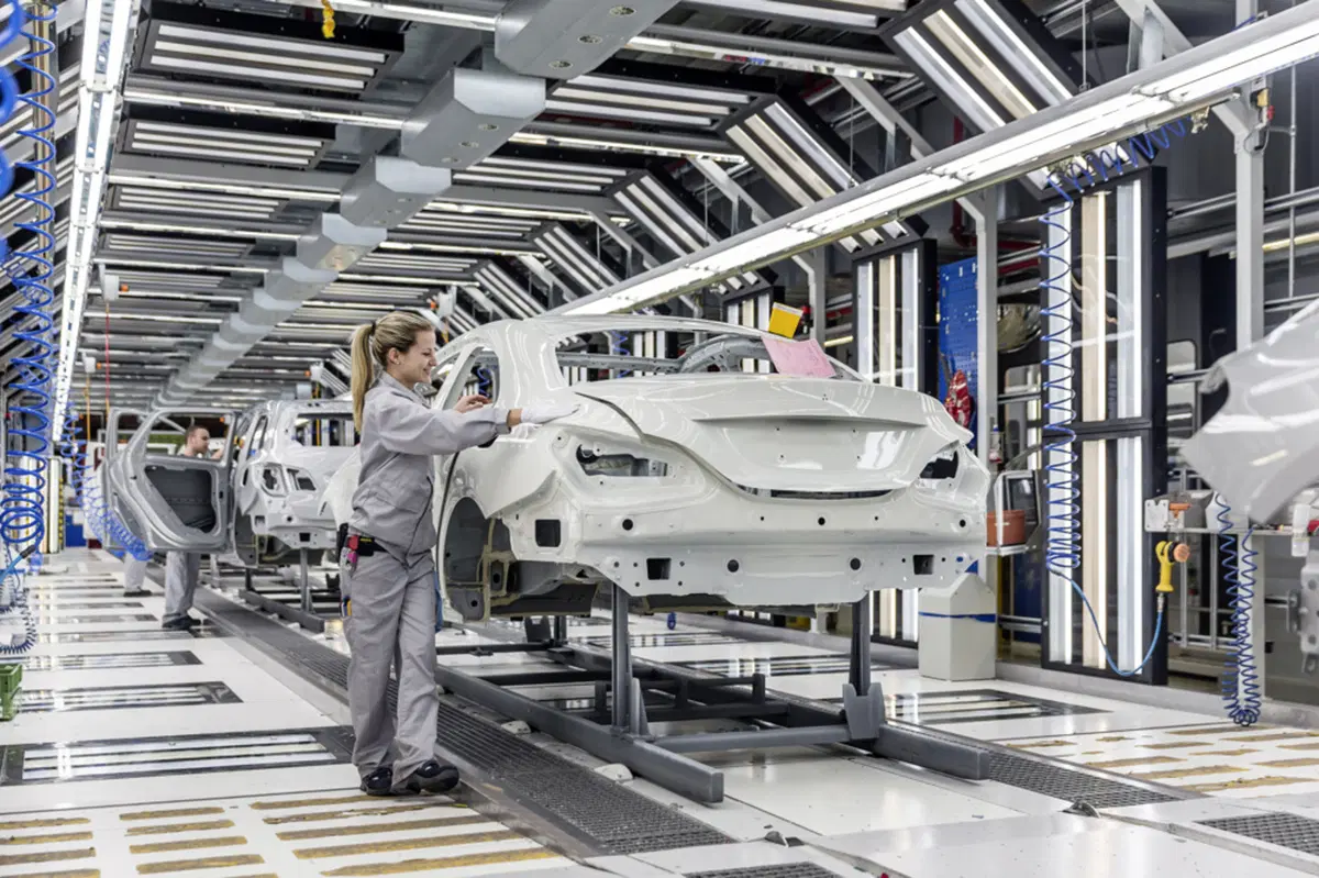 Nuova Mercedes Classe A, si parte da 29.900 euro (17)