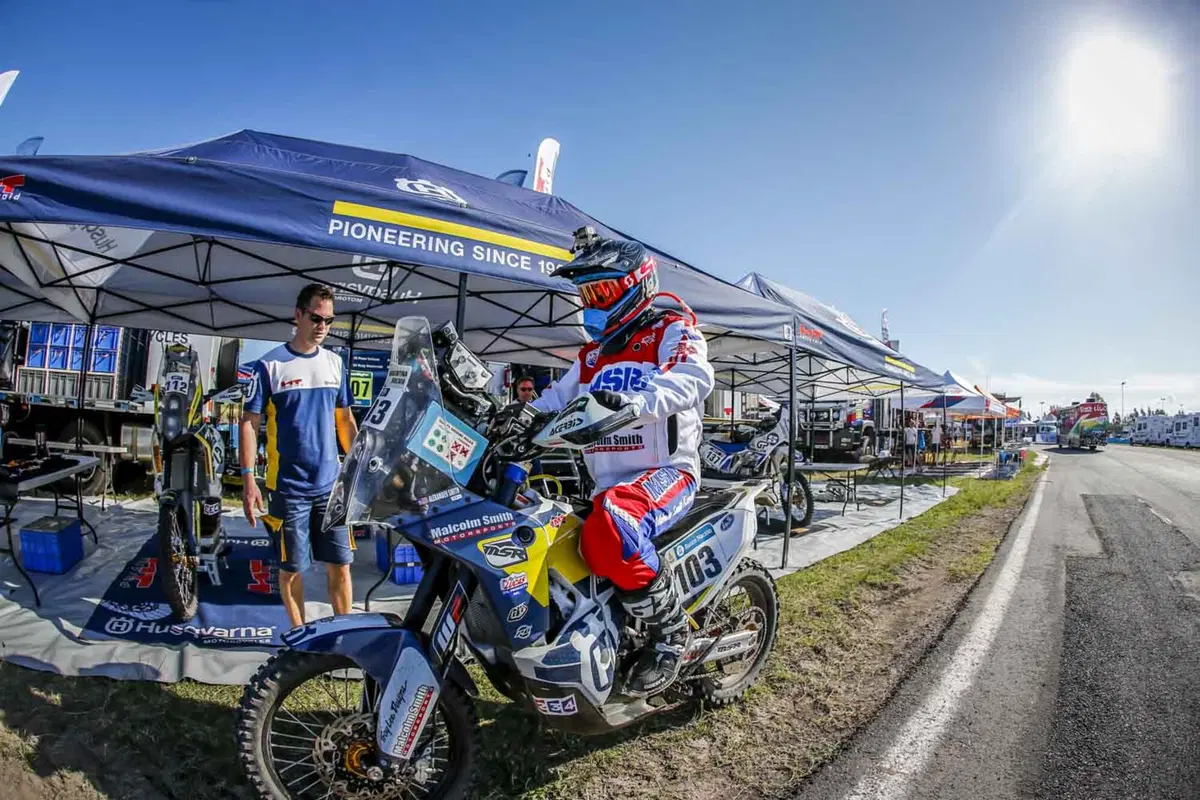 Dakar 2016. Le difficili sfide di Barreda (Honda) e Sainz (Peugeot) (5)