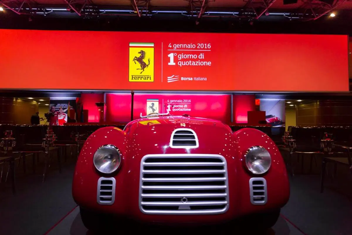 Ferrari: è il giorno del debutto alla Borsa di Milano (4)