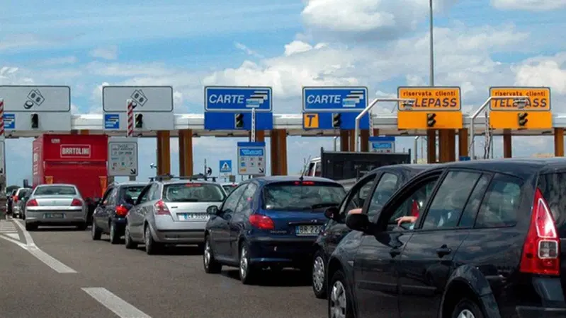 Autostrade: tutti gli aumenti del 2016