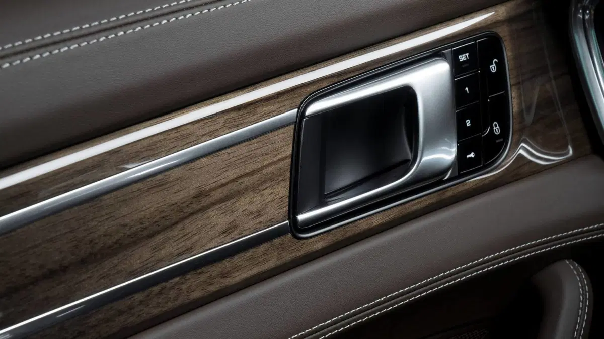Porsche Exclusive Manufaktur, creata una Panamera super lusso (3)