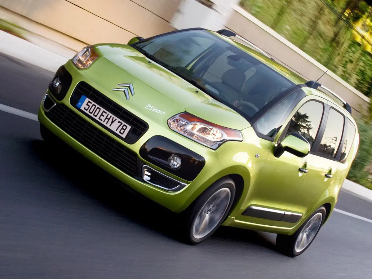 Citroen, via “Picasso”. Adesso le MPV si chiamano SpaceTourer (9)