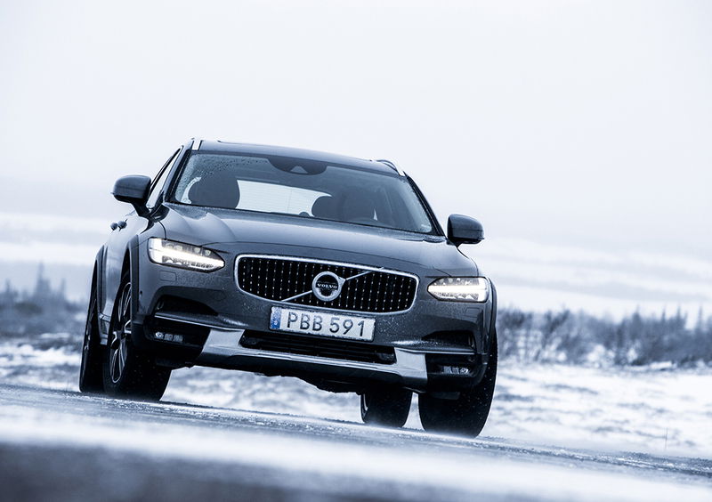 Volvo V90 Cross Country