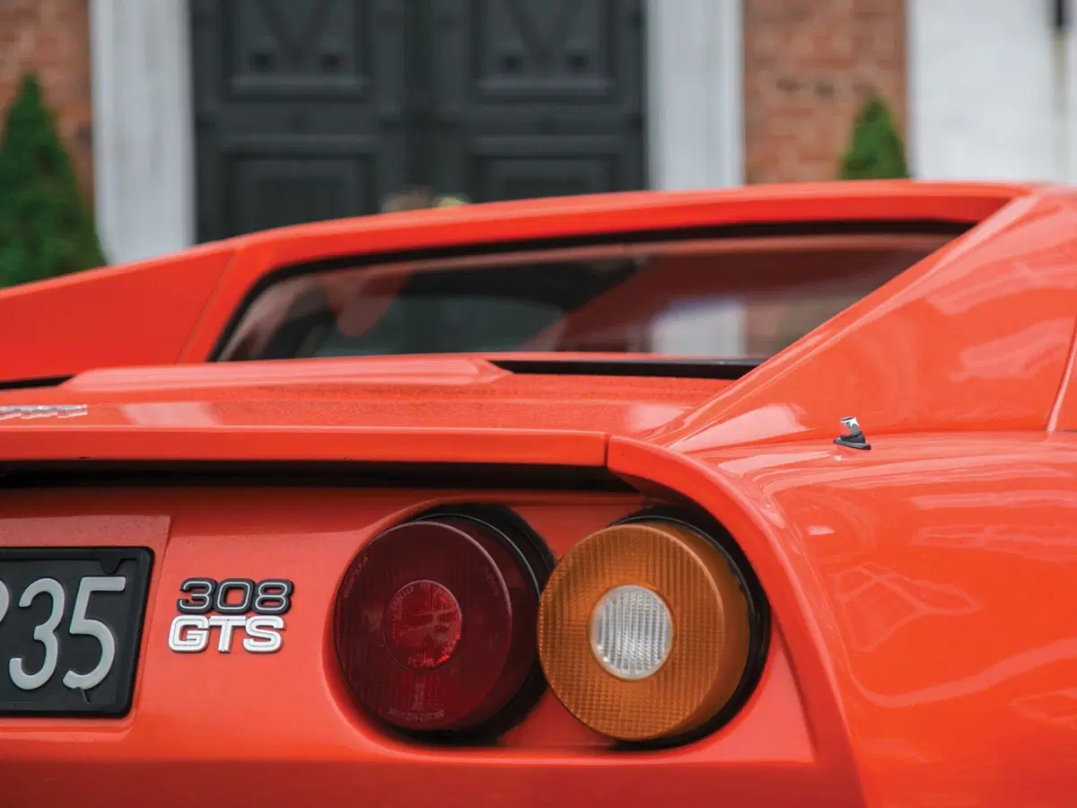 All'asta la Ferrari 308 GTS ex Gilles Villeneuve (12)