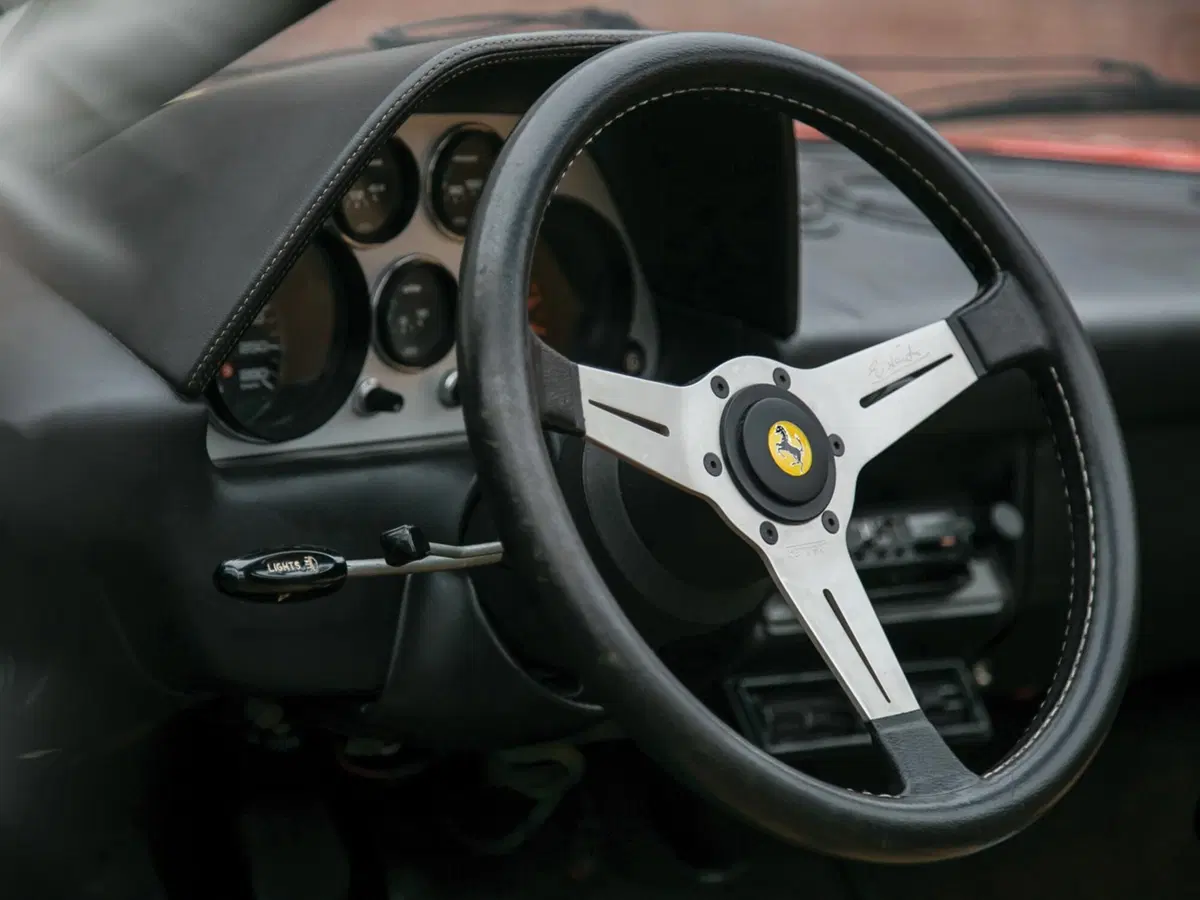 All'asta la Ferrari 308 GTS ex Gilles Villeneuve (18)