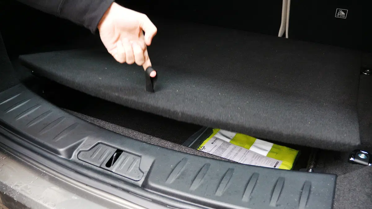 Jaguar E-Pace, Come va in... Famiglia [Video] (6)