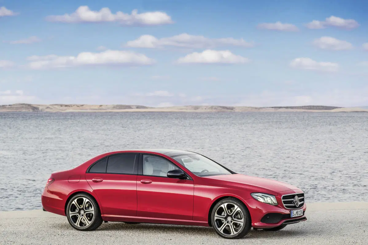Nuova Mercedes Classe E: Classe C “king size” e hi-tech (14)