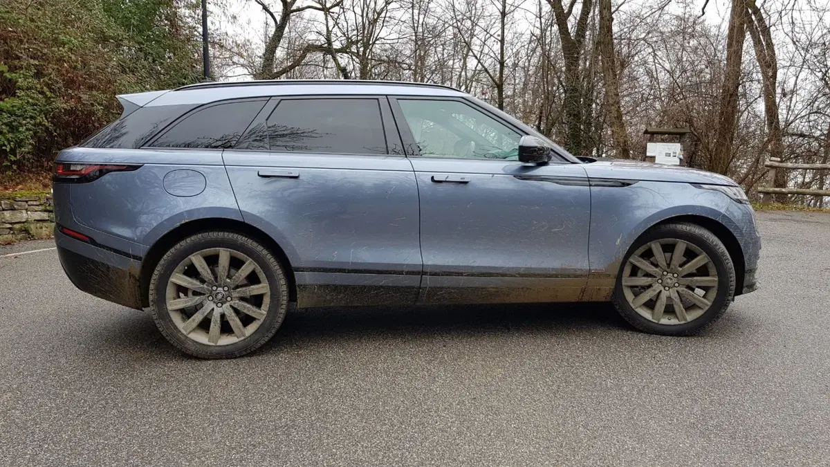 Range Rover Velar | Seduti nel burro di un SUV "superiore" (3)