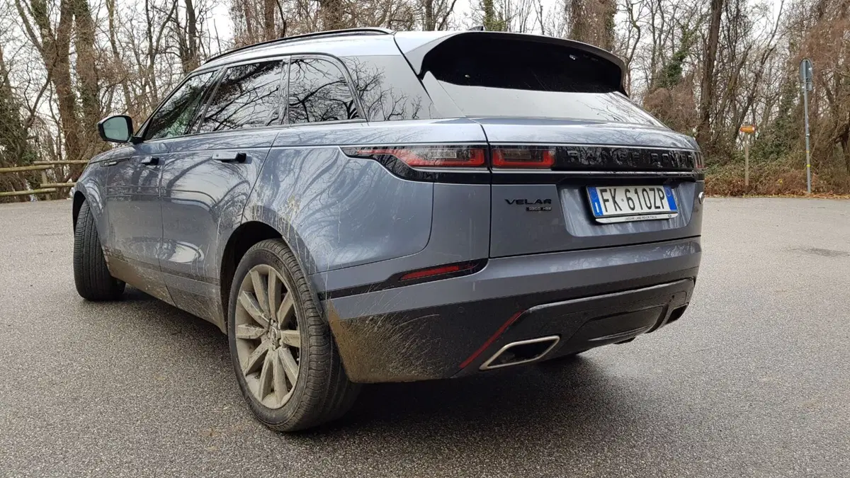 Range Rover Velar | Seduti nel burro di un SUV "superiore" (4)