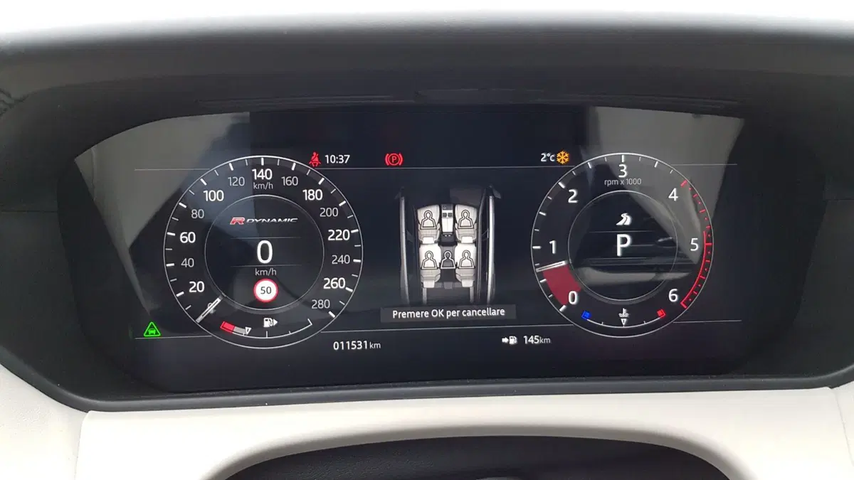 Range Rover Velar | Seduti nel burro di un SUV "superiore" (19)