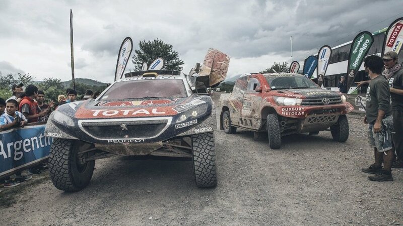 Dakar 2016. Live quarta tappa: vincono Peterhansel (Peugeot) e Barreda (Honda)