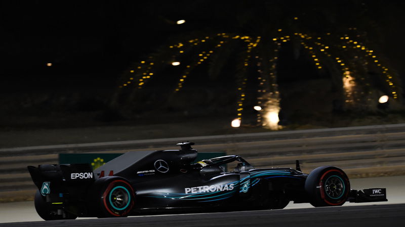 F1, GP Bahrain 2018: Hamilton penalizzato di cinque posizioni in griglia