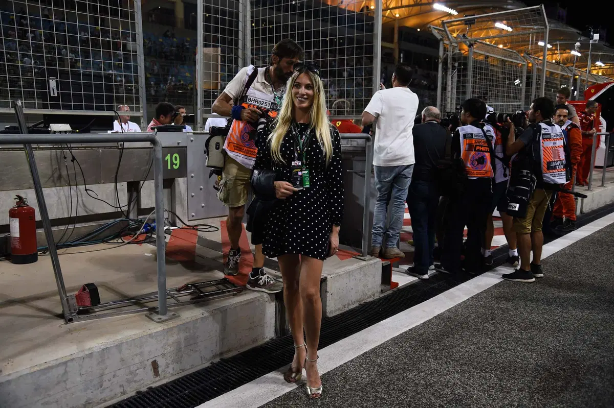 F1, GP Bahrain 2018: pole per Vettel. Secondo Raikkonen (18)