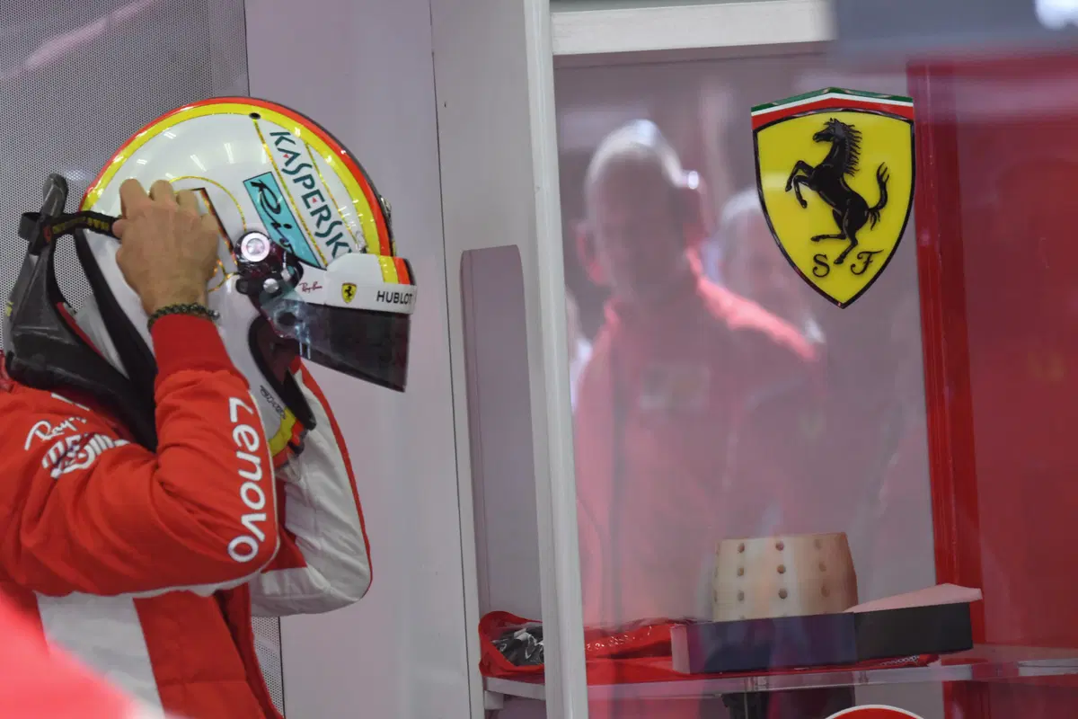 F1, GP Bahrain 2018: pole per Vettel. Secondo Raikkonen (19)