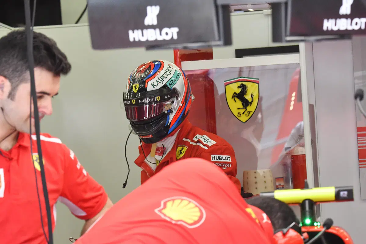 F1, GP Bahrain 2018: pole per Vettel. Secondo Raikkonen (33)