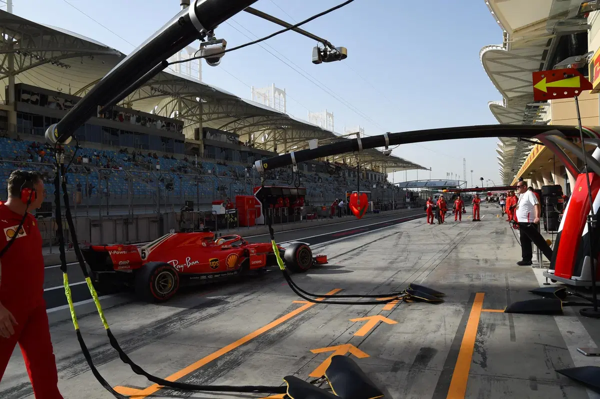 F1, GP Bahrain 2018: Ferrari, la Rossa c'è (5)