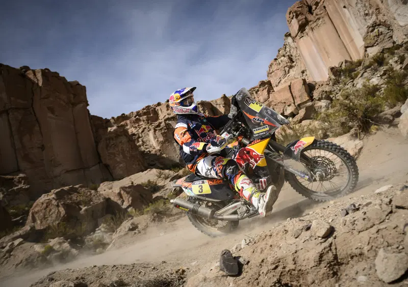 Dakar 2016. Live quinta tappa: vincono Loeb (Peugeot) e Price (KTM)