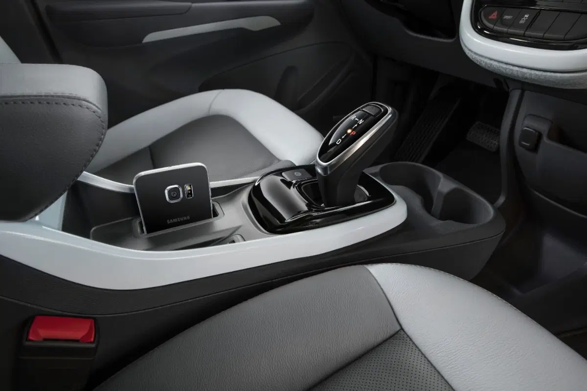 Chevrolet Bolt EV, la compatta elettrica è realtà (7)
