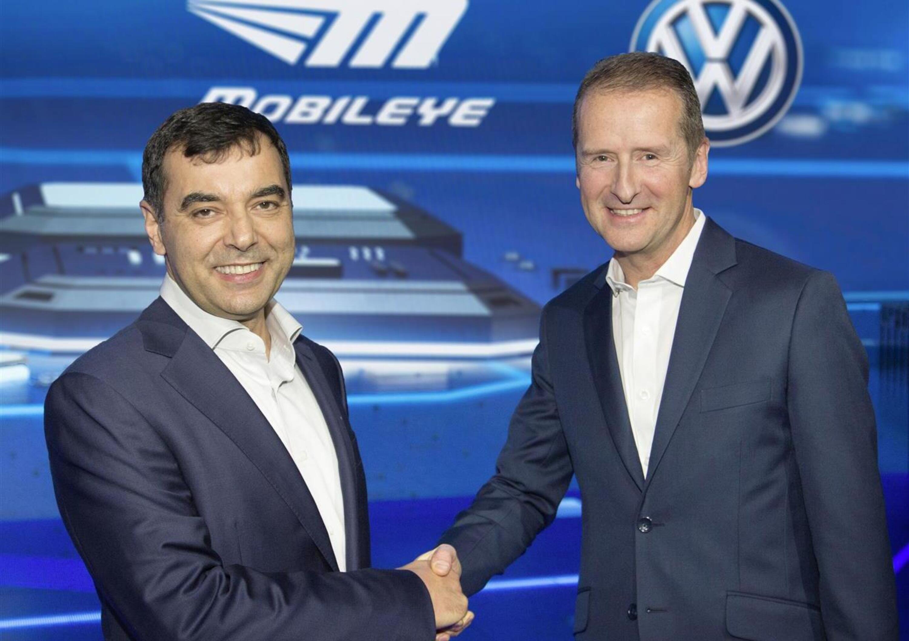 CES 2016: Volkswagen sceglie Mobileye per la guida autonoma
