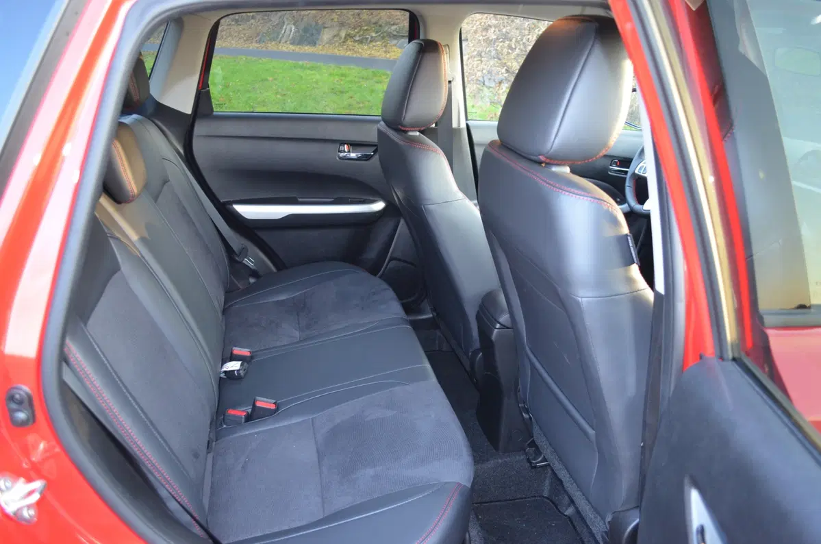 Suzuki Vitara S (31)