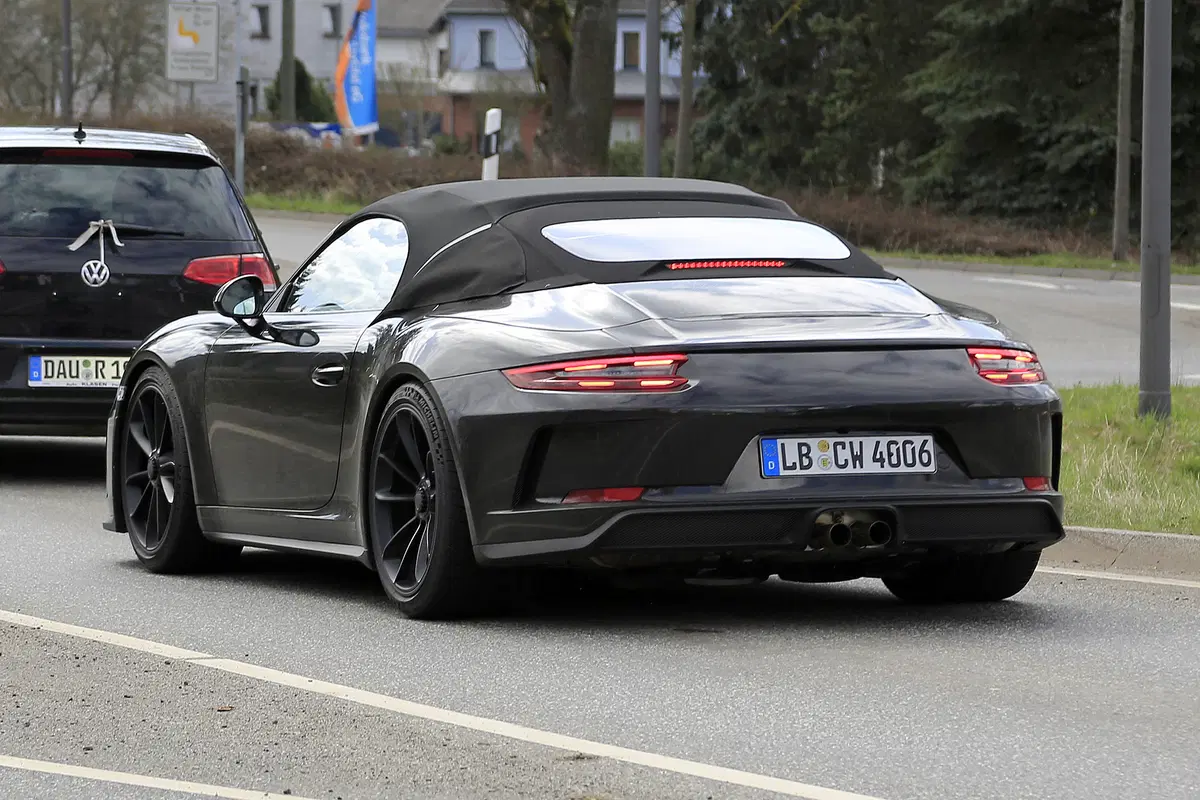 Porsche Speedster, la GT3 a cielo aperto? (7)