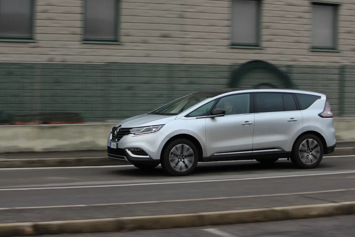 Renault Espace: il nostro AMboxing
